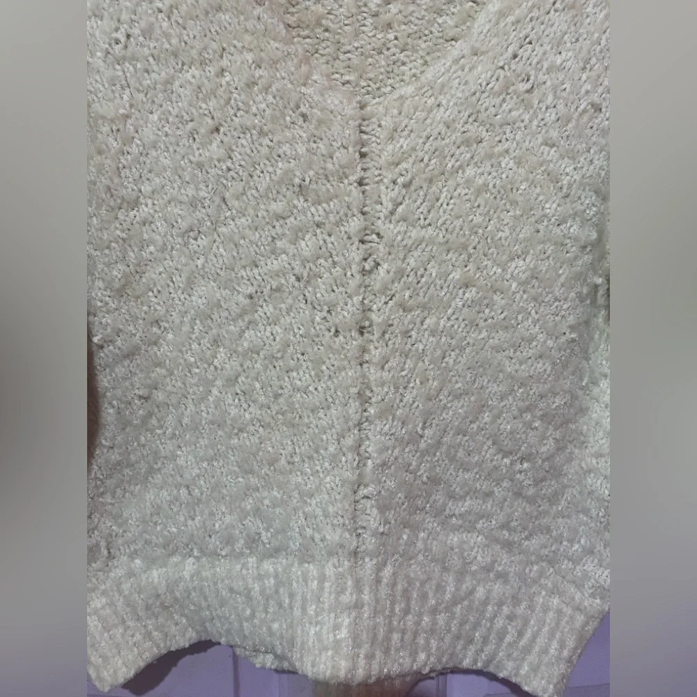 4 Sweater Bundle, All New or Neatly New